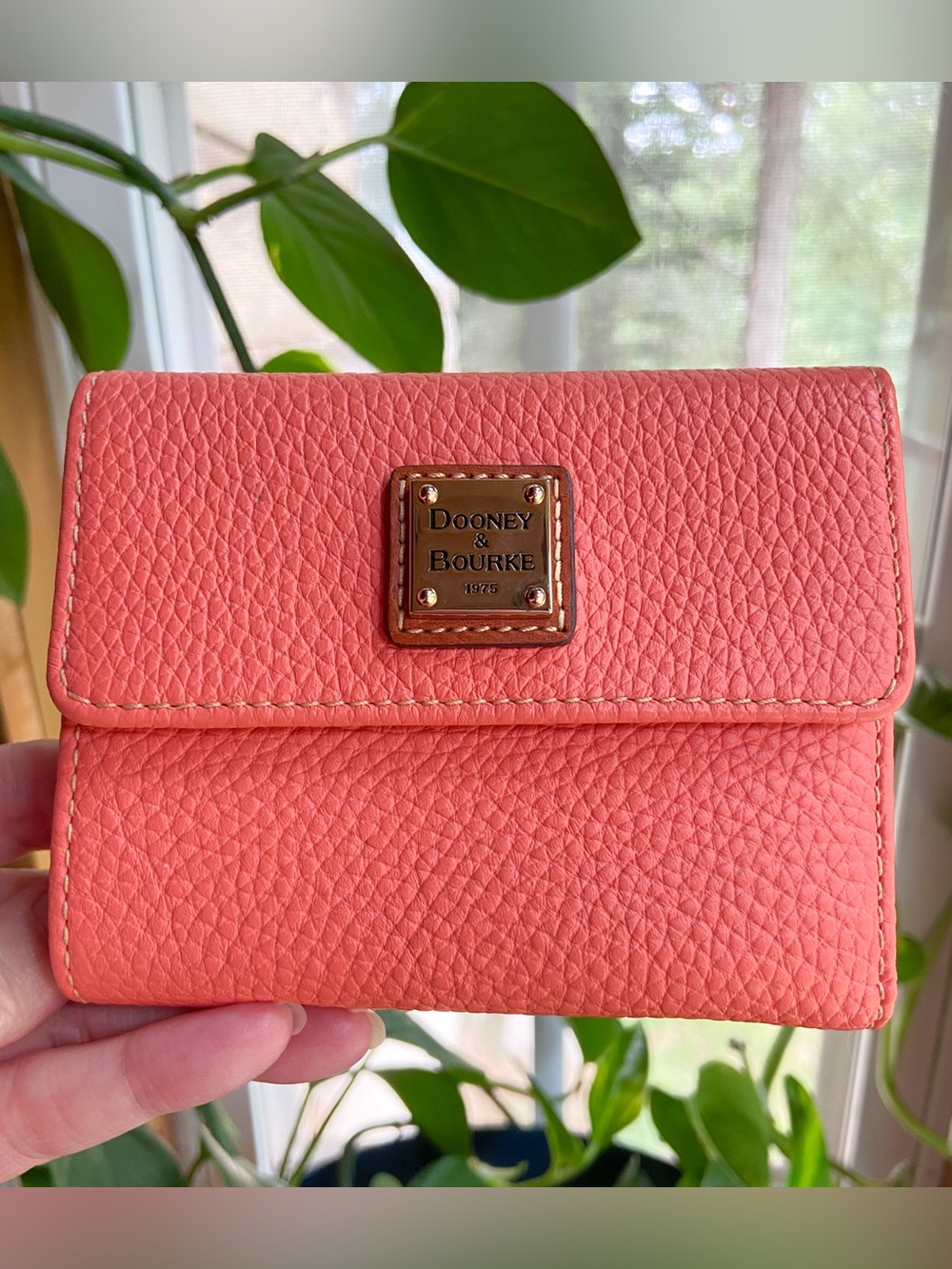Dooney & Bourke Coral Pink Pebbled Leather Small Trifold Flap Wallet Minimalist - Picture 3 of 16